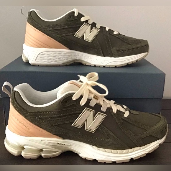 New Balance Other - New Balance 1906